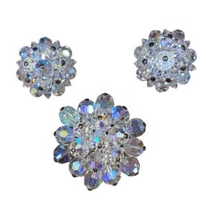 Vintage AB Crystal
Brooch Pin & Earrings
Set Clear Aurora Borealis Clustered